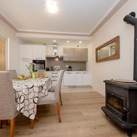 Casa de hóspedes Vladimir 3*